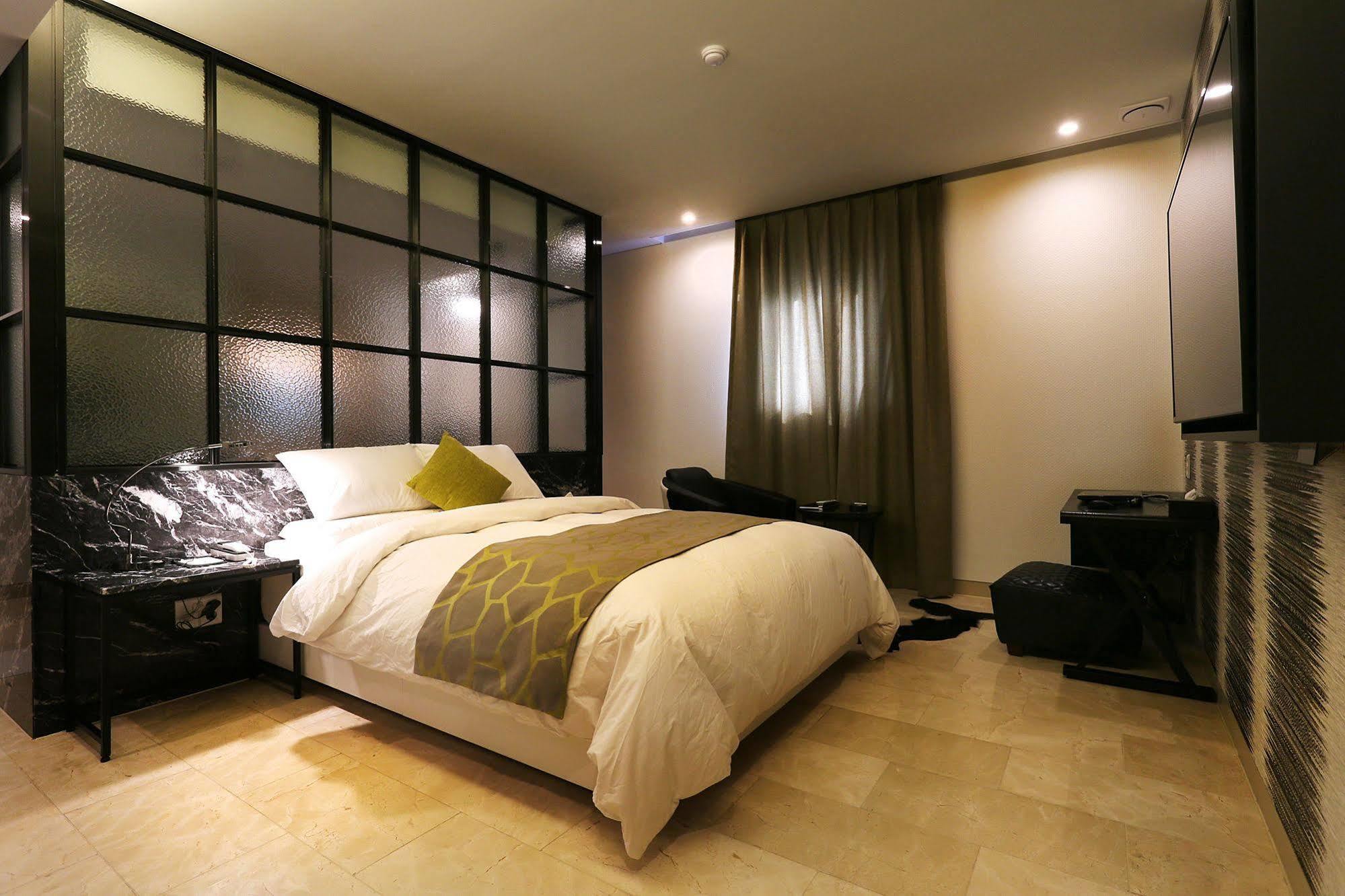 Circle Hotel Incheon Exterior foto